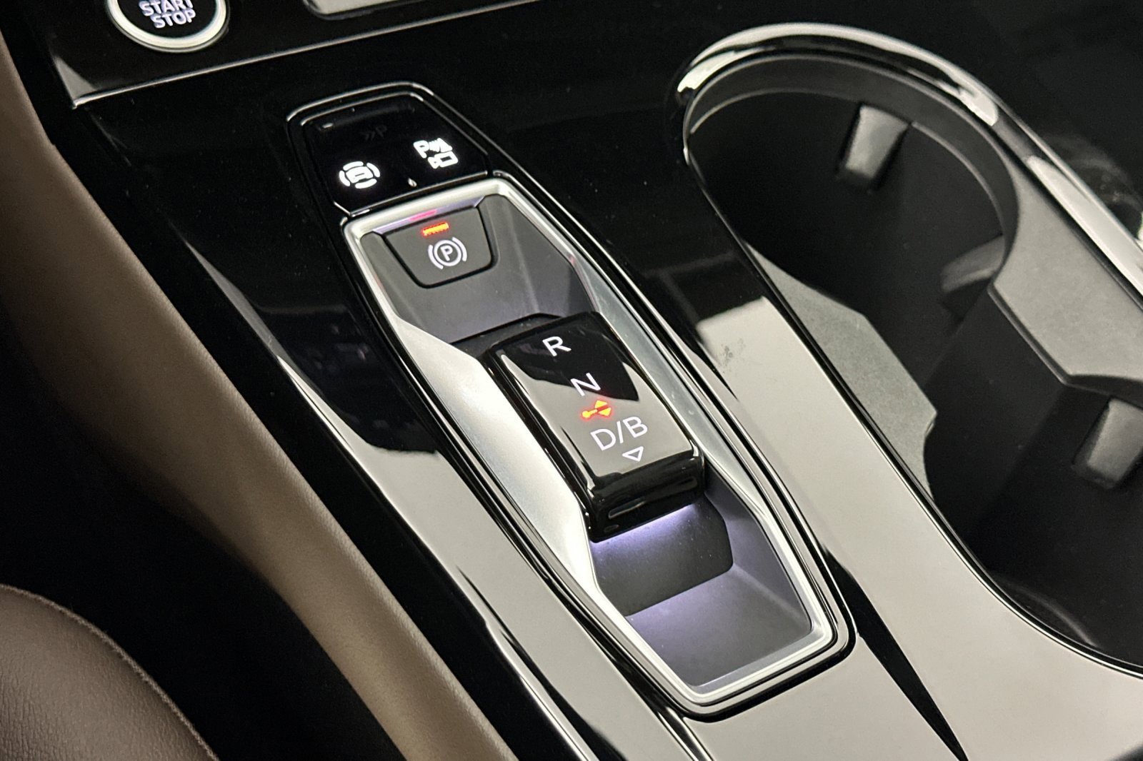 Certified 2025 Audi A6 e-tron Premium Plus w/ Premium Plus RWD image 20