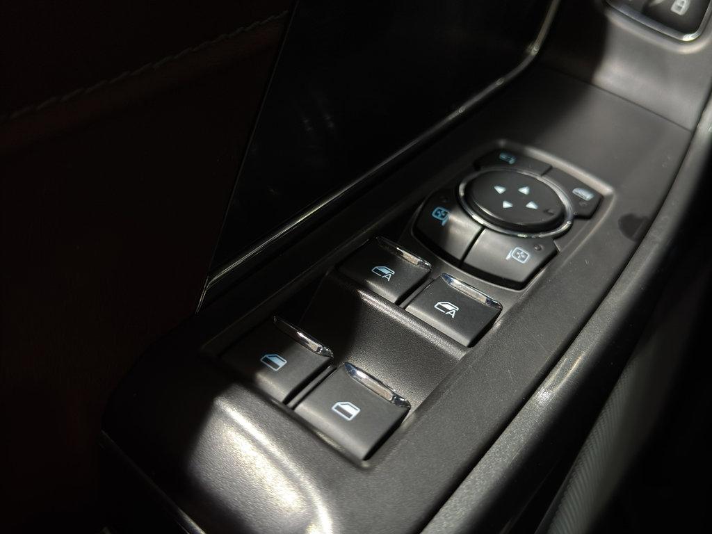 Used 2023 Ford F150 Lariat w/ Equipment Group 502A High image 38