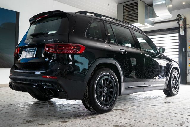 New 2026 Mercedes-Benz GLB 35 AMG 4MATIC image 8