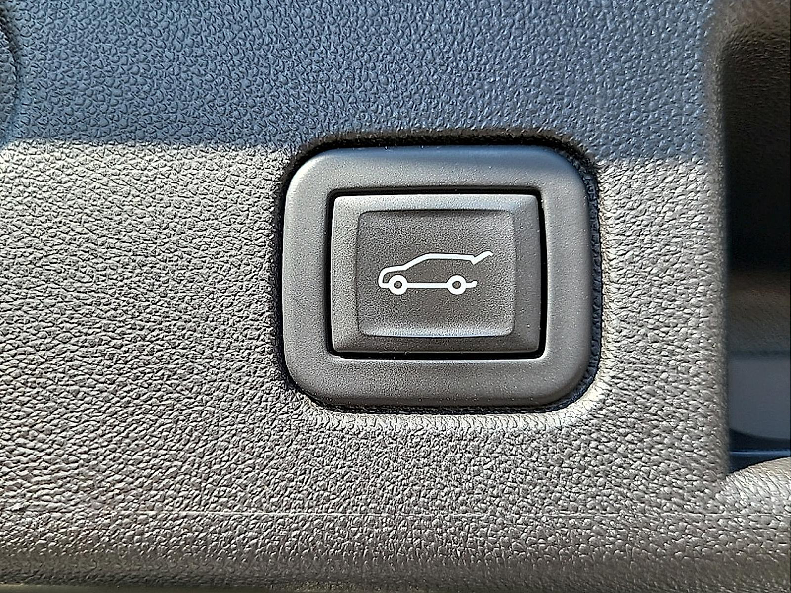 Used 2024 Chevrolet Equinox LT AWD/4WD image 28