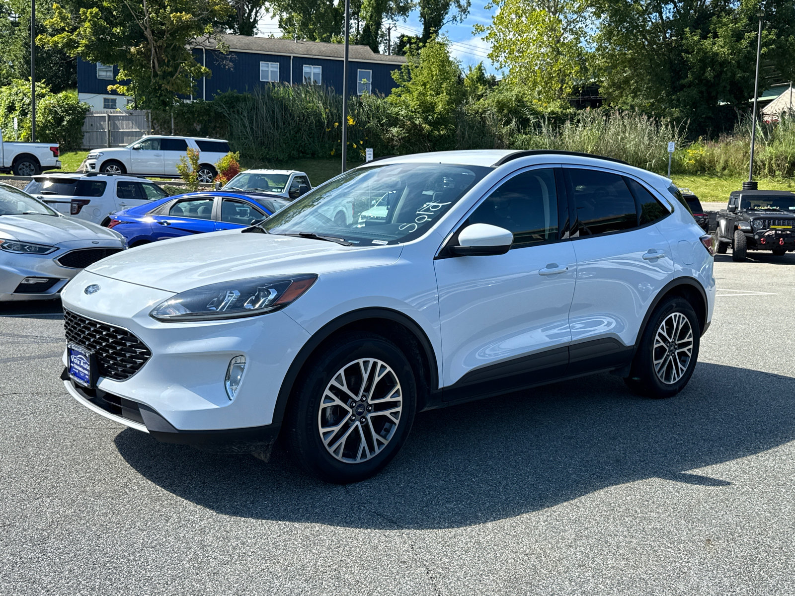 Used 2020 Ford Escape SEL AWD/4WD image 3
