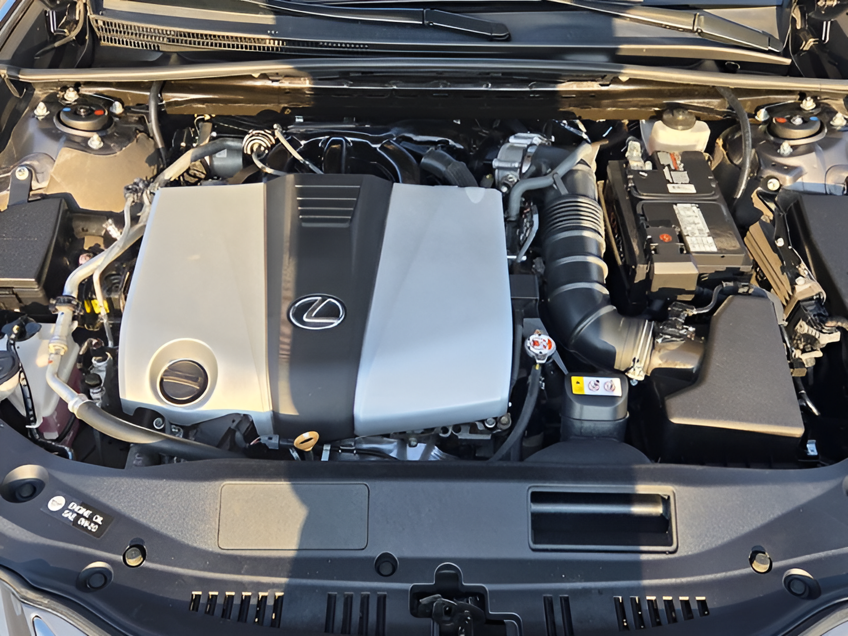 Certified 2022 Lexus ES 350 F Sport w/ Accessory Package 2 FWD image 9