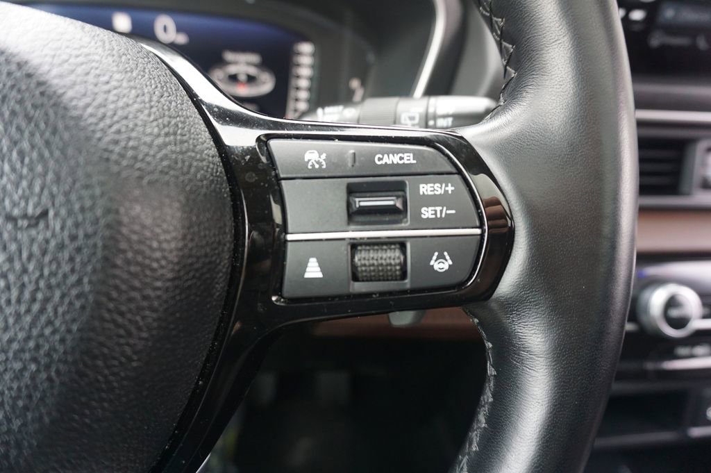 Used 2024 Honda Pilot Elite image 9