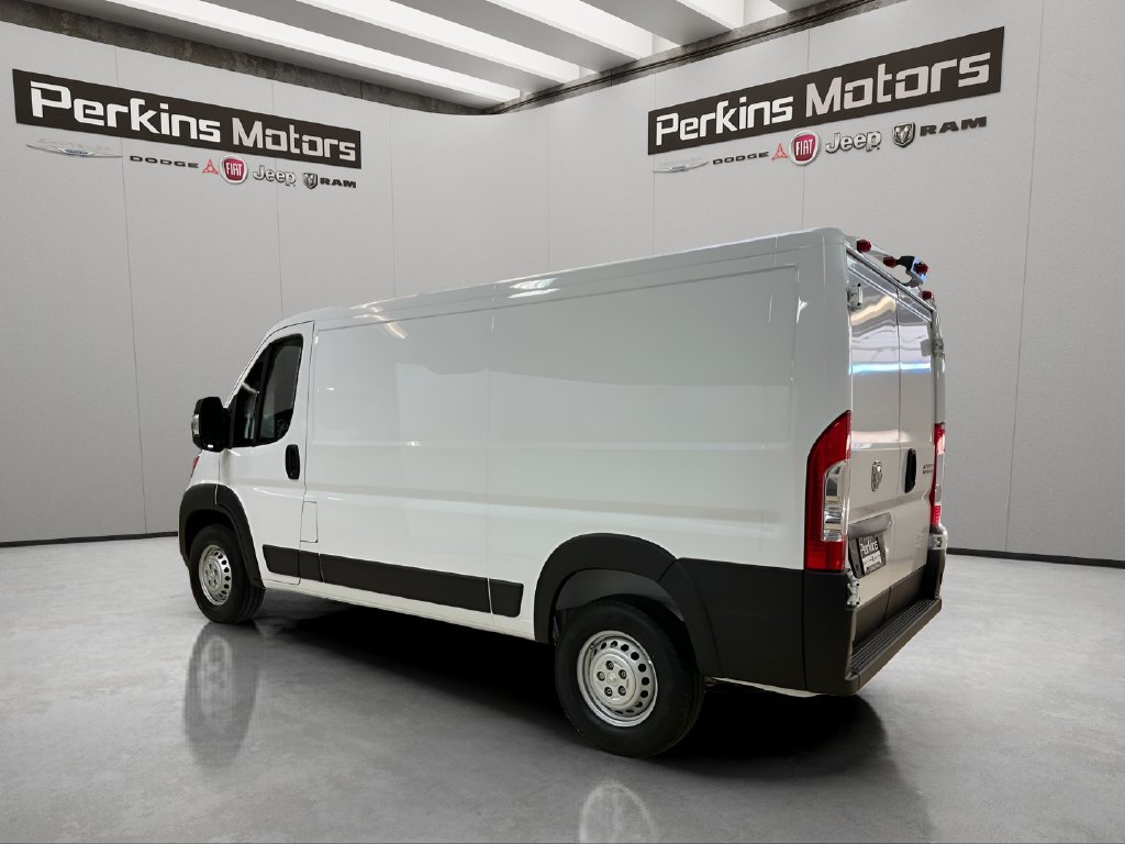 New 2026 RAM ProMaster 2500 w/ Convenience Group FWD image 4