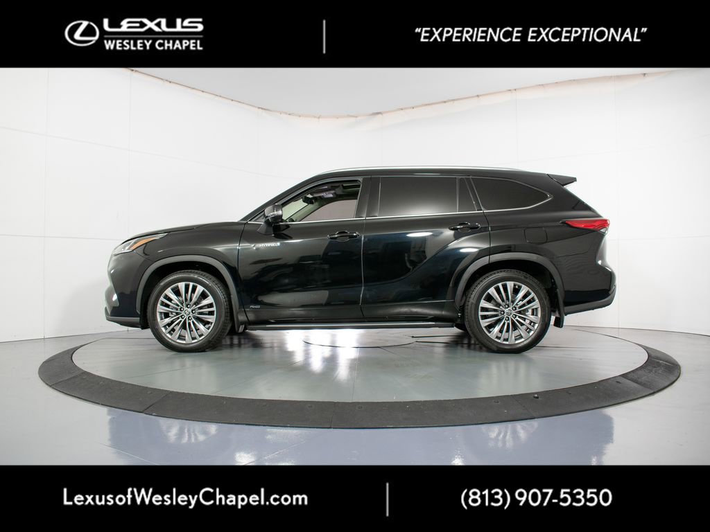 Used 2020 Toyota Highlander Platinum image 10