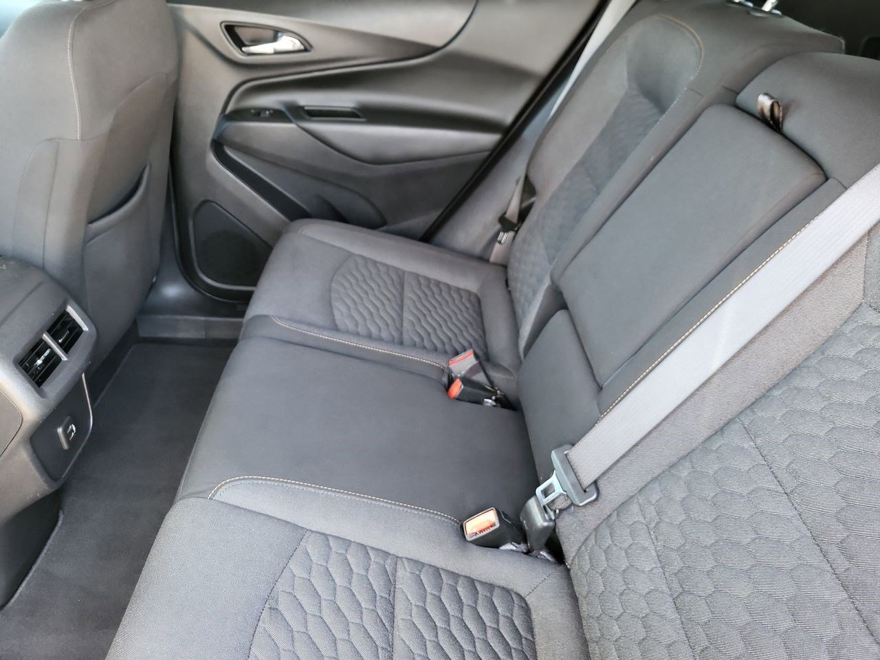 Used 2021 Chevrolet Equinox LT image 26