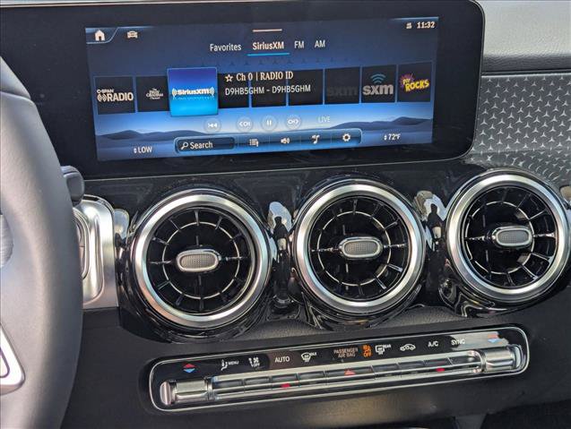 Used 2026 Mercedes-Benz GLB 250 image 11