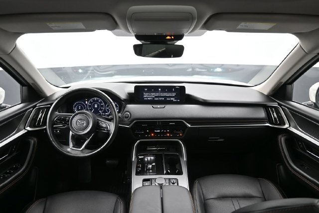 Certified 2024 MAZDA CX-90 Plug-In Hybrid w/ Preferred AWD/4WD image 9