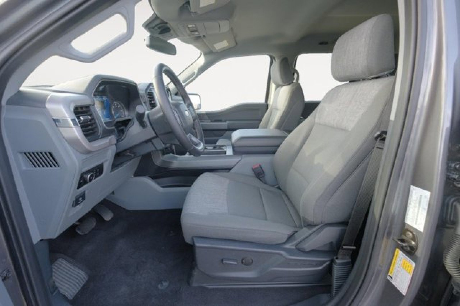 Used 2023 Ford F150 XLT w/ Equipment Group 301A Mid image 12