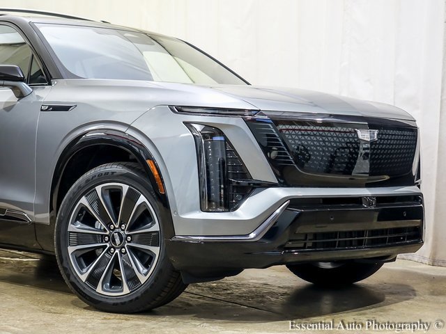 New 2026 Cadillac Vistiq Sport image 2