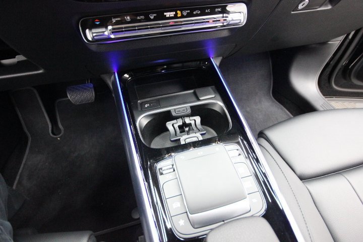 Used 2022 Mercedes-Benz GLA 250 4MATIC image 30