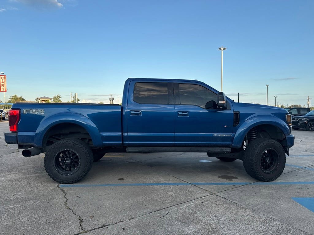 Used 2022 Ford F250 Lariat w/ Black Appearance Package AWD/4WD image 16