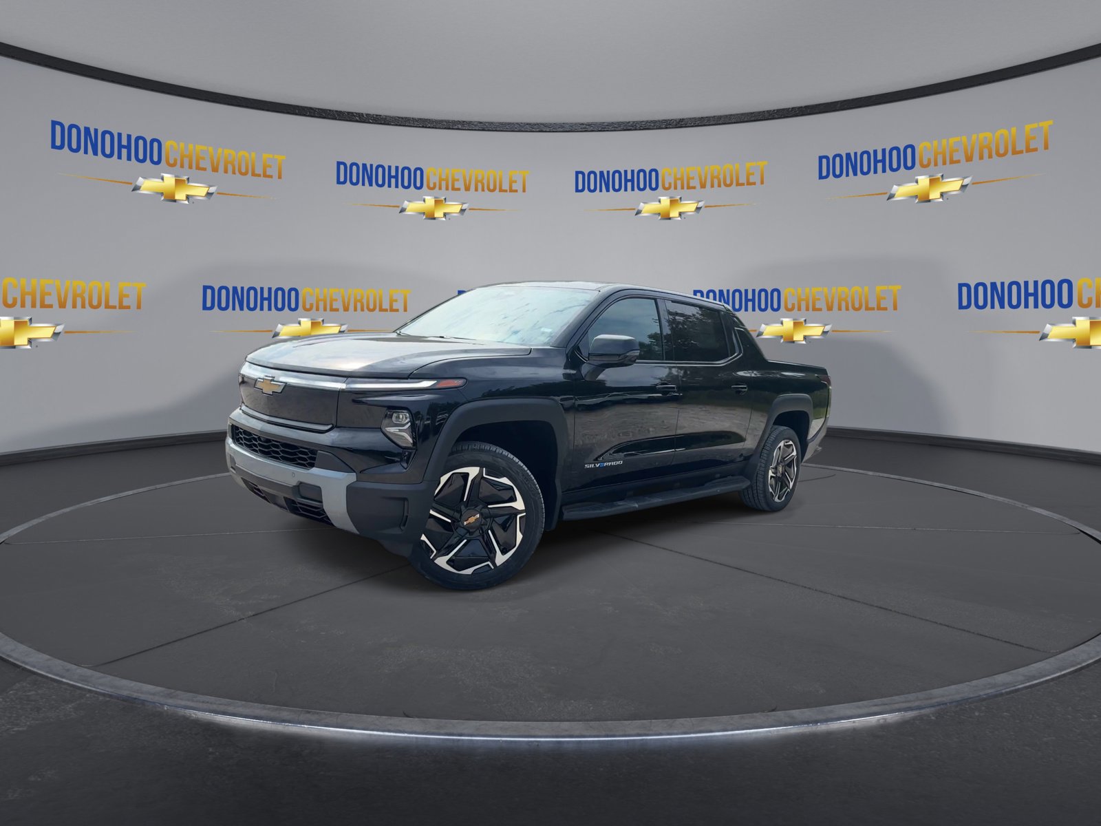 New 2026 Chevrolet Silverado EV LT w/ Premium Package image 7