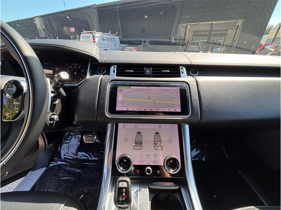 Used 2018 Land Rover Range Rover Sport Supercharged AWD/4WD image 11