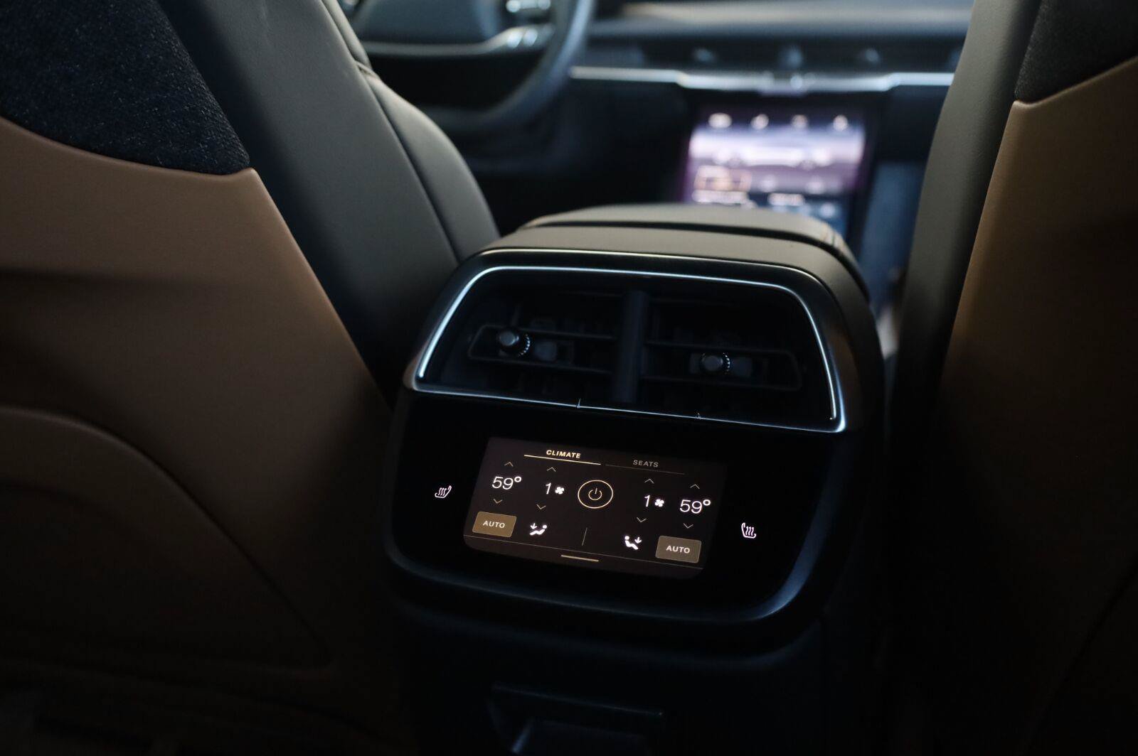 Used 2024 Lucid Air Touring AWD/4WD image 33