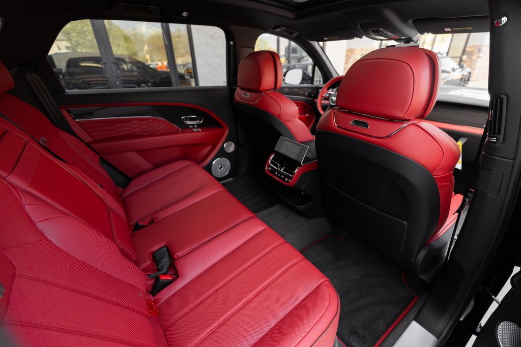 New 2025 Bentley Bentayga Extended Wheelbase image 27