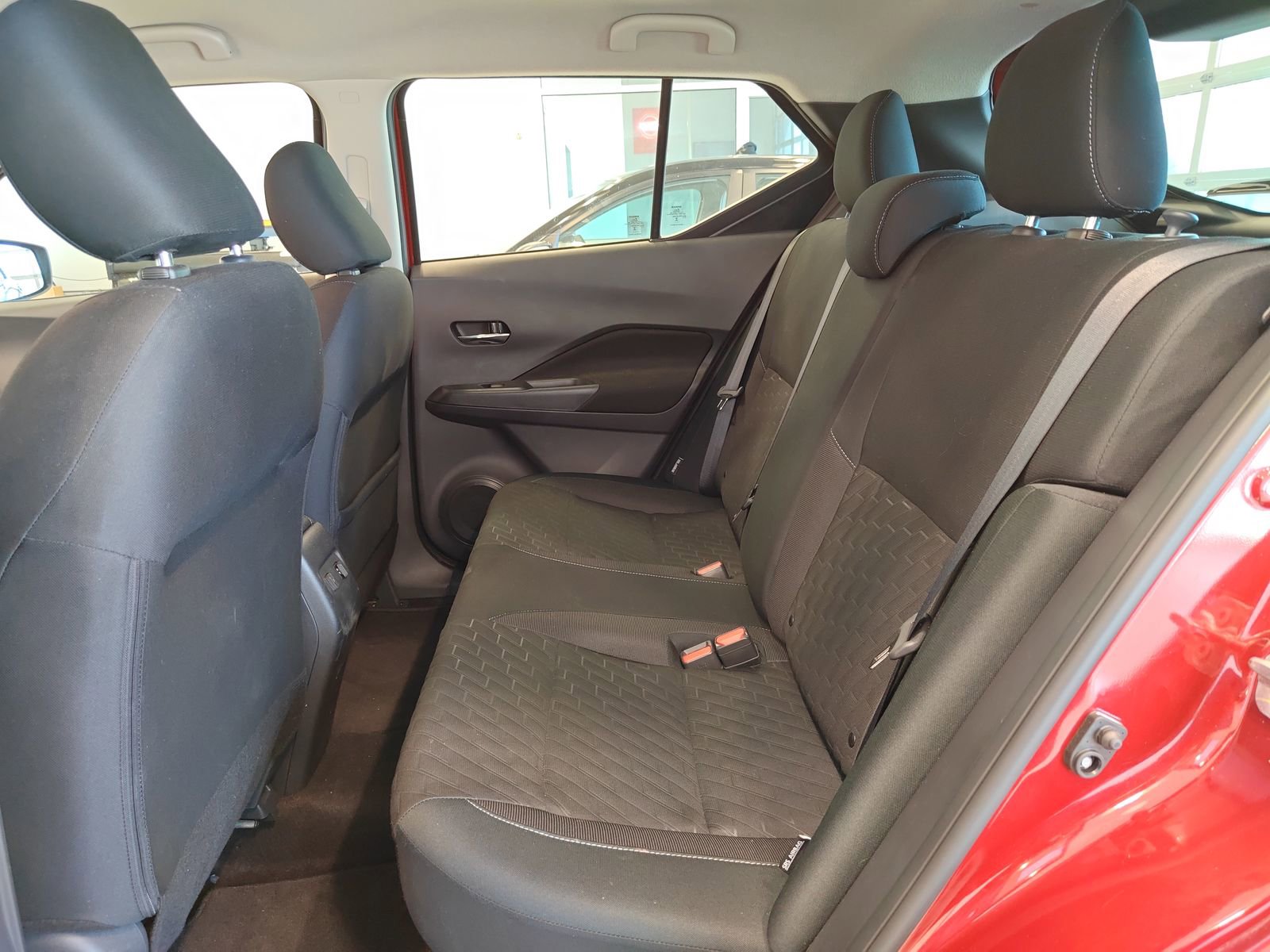 Used 2024 Nissan Kicks SV image 11