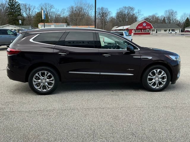 Used 2021 Buick Enclave Avenir w/ Avenir Technology Package AWD/4WD image 18