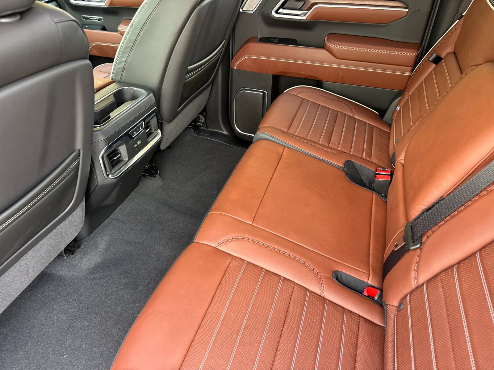 New 2026 GMC Sierra 1500 Denali Ultimate AWD/4WD image 12