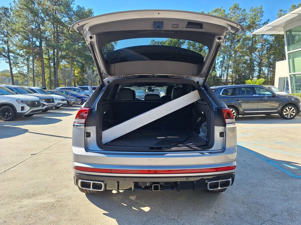 New 2026 Volkswagen Atlas Cross Sport SEL Premium R-Line image 27