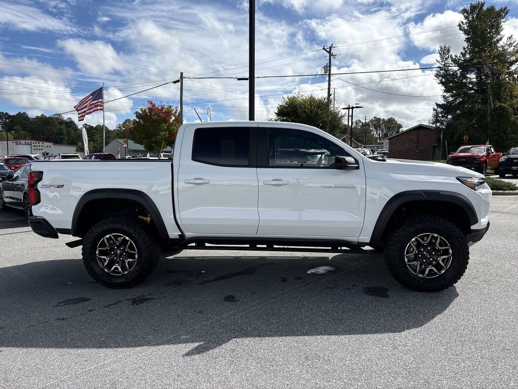 Certified 2024 Chevrolet Colorado ZR2 w/ Technology Package image 11