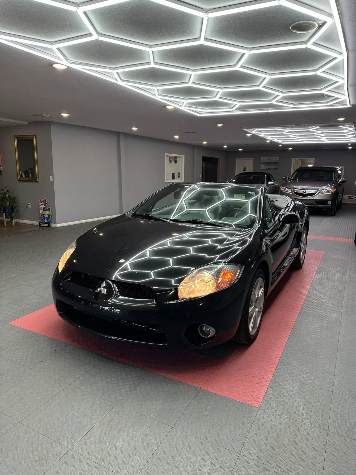 Used 2007 Mitsubishi Eclipse GT FWD image 2