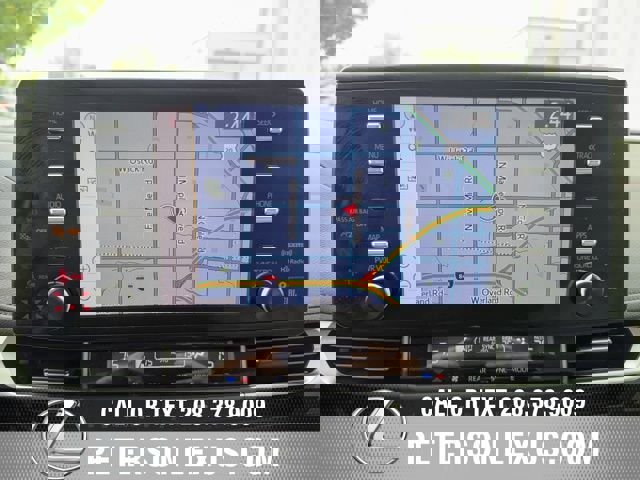 Used 2022 Toyota Sienna Limited AWD/4WD image 16