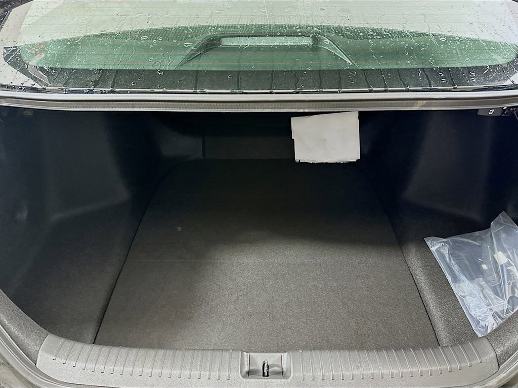 Certified 2025 Honda Accord LX image 16