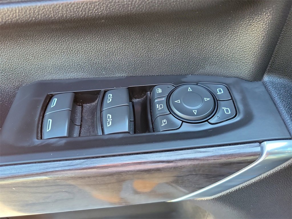 Used 2020 Chevrolet Silverado 3500 LTZ w/ LTZ Premium Package image 23