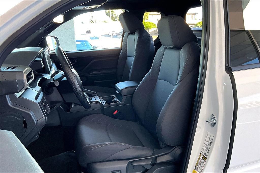 Certified 2025 Toyota Tacoma SR image 21