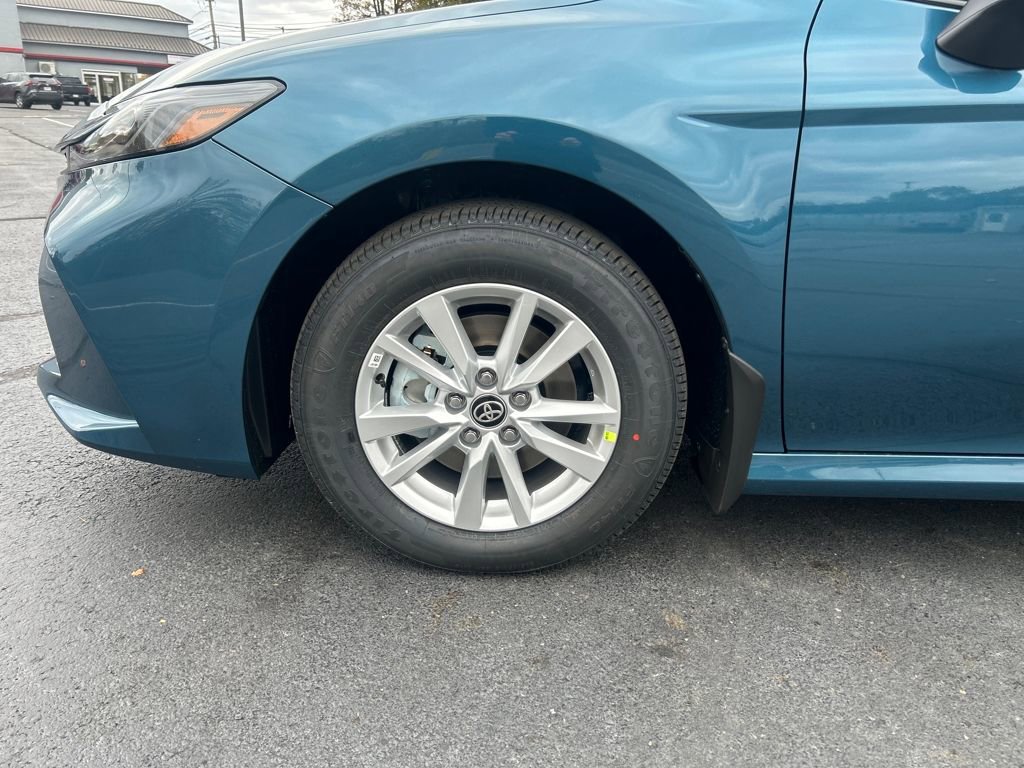 New 2026 Toyota Camry LE image 28