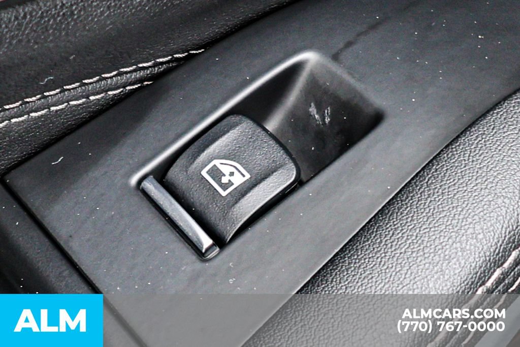 Used 2024 BMW X5 xDrive50e AWD/4WD image 56