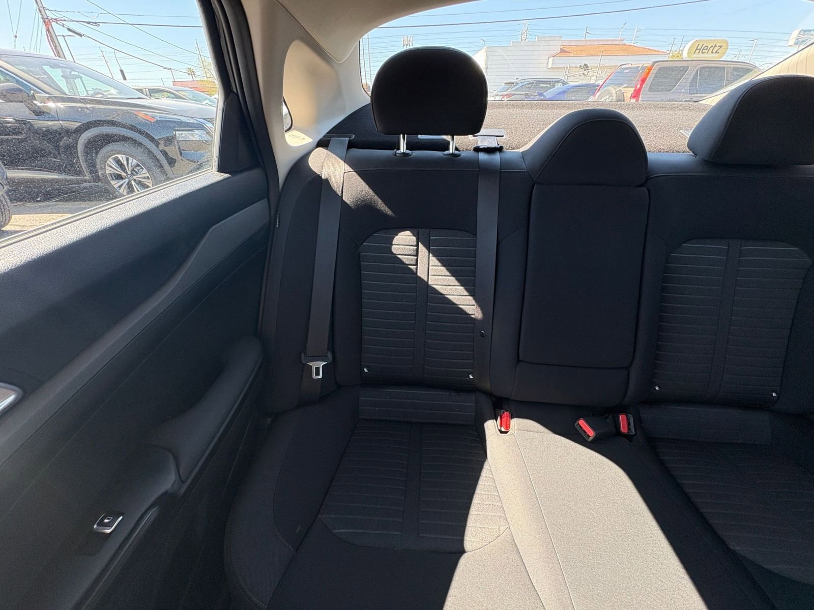 Used 2025 Kia K5 LXS image 38