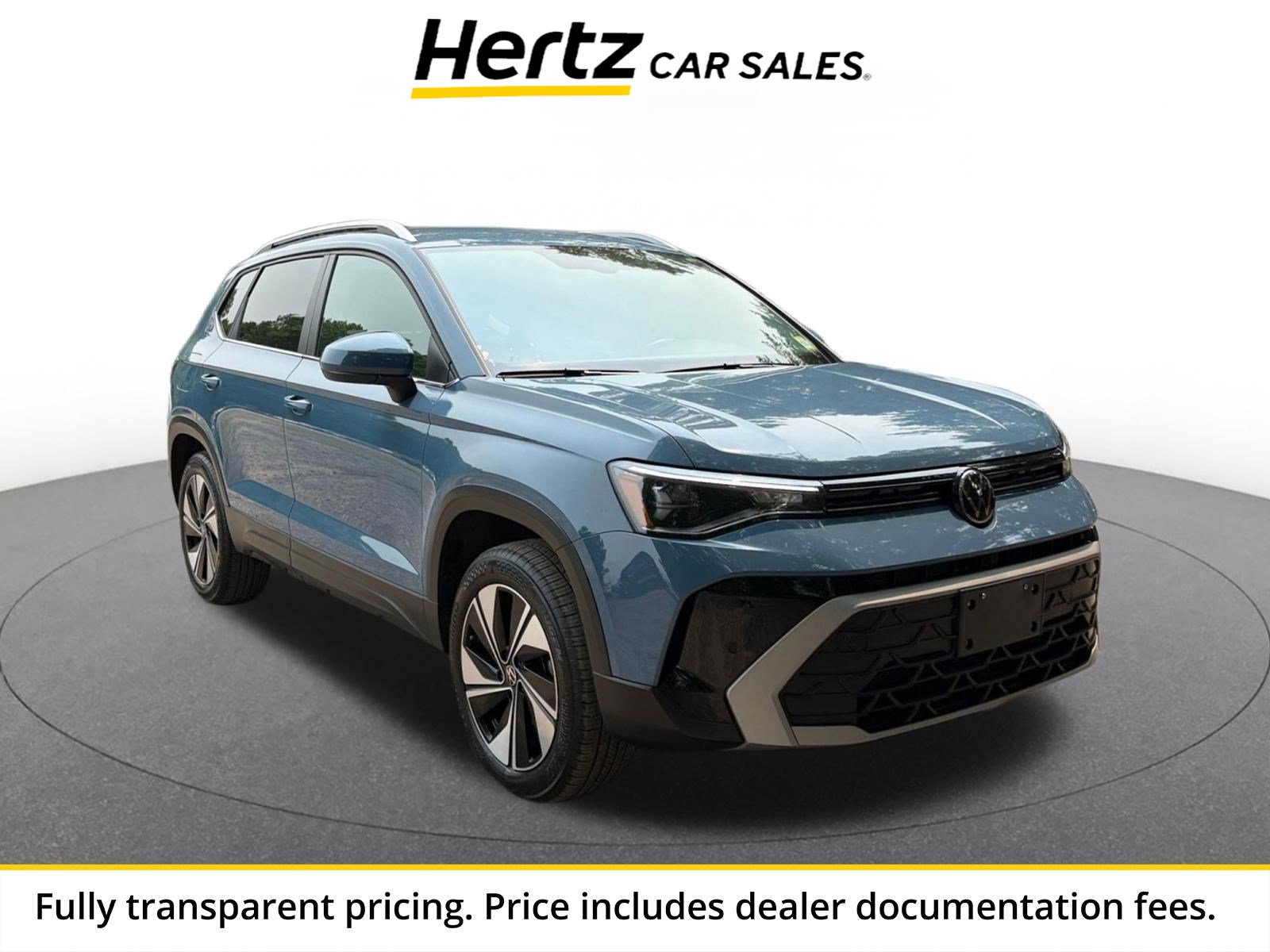Used 2026 Volkswagen Taos SE AWD/4WD image 1