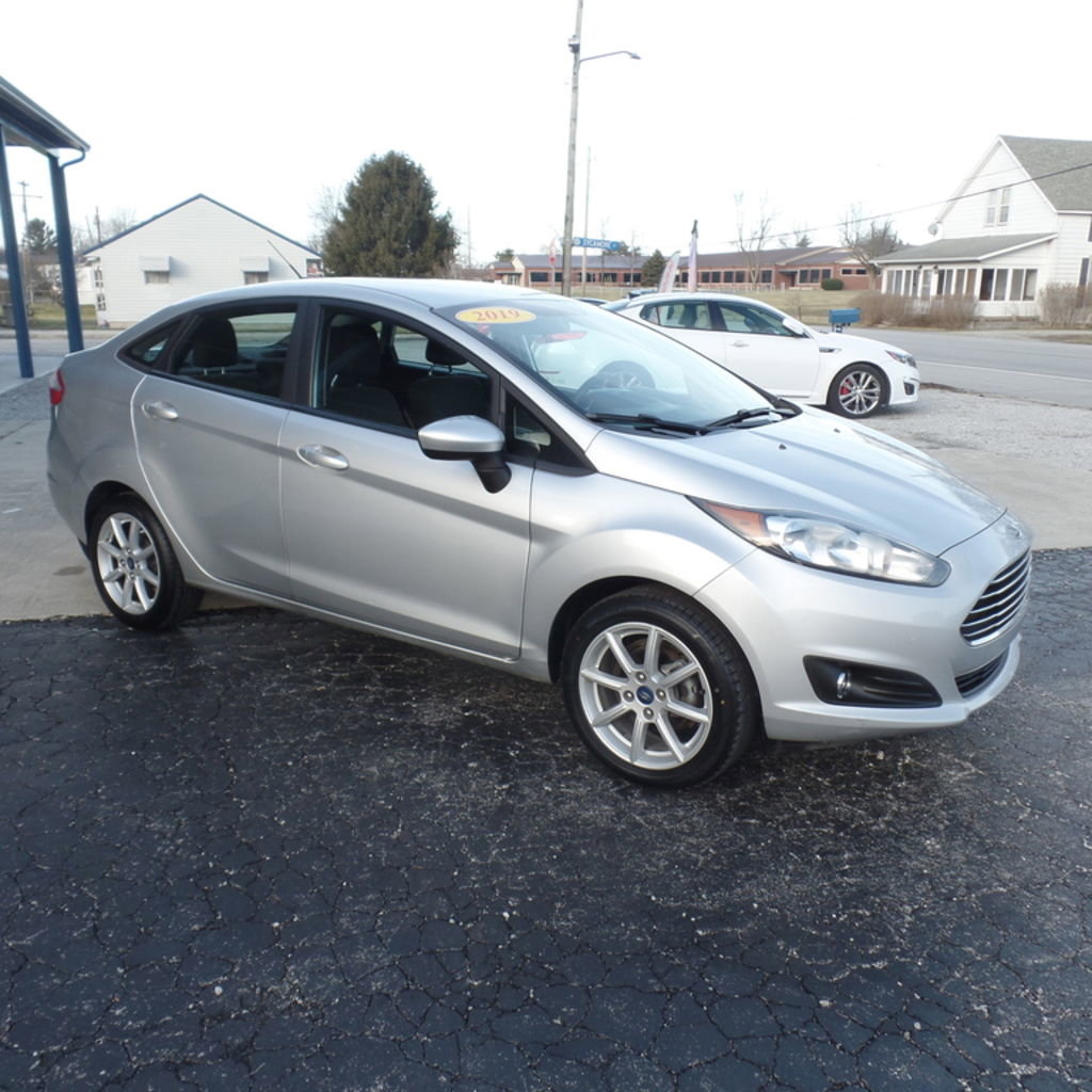 Used 2019 Ford Fiesta SE w/ Equipment Group 201A image 6