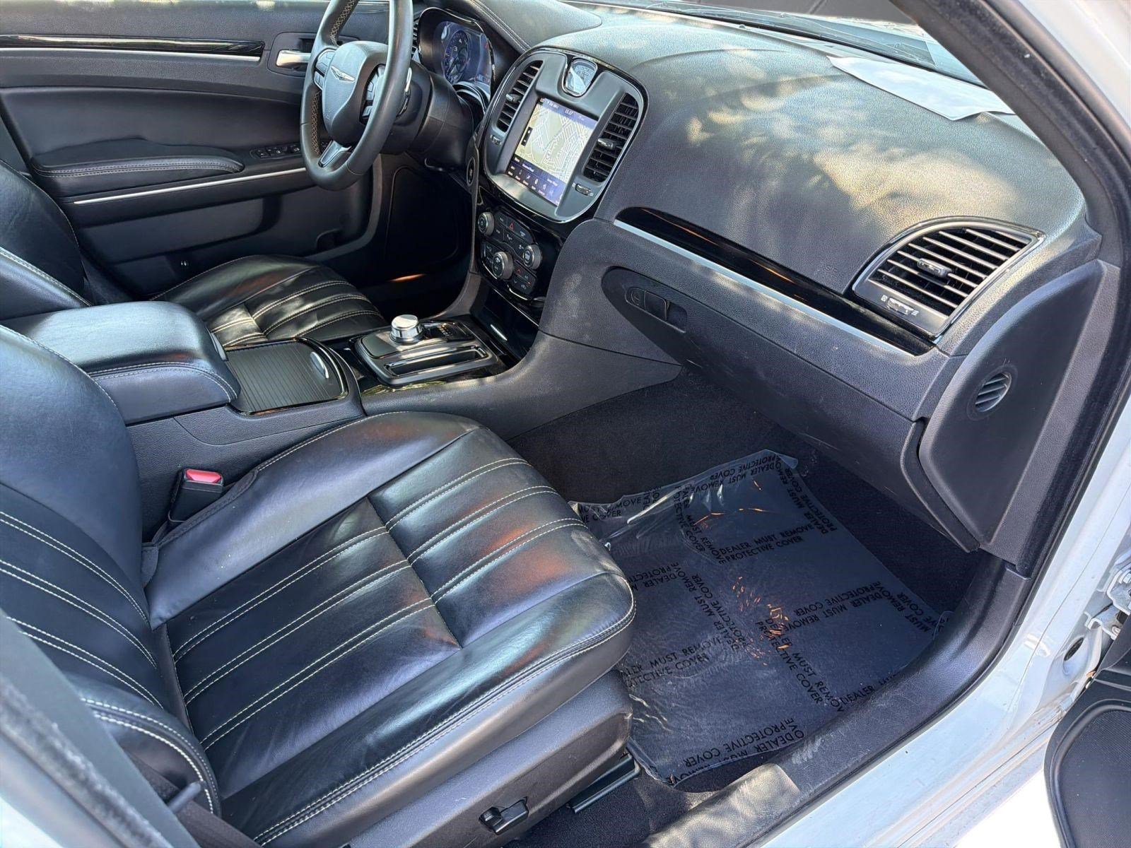 Used 2023 Chrysler 300 S RWD image 31