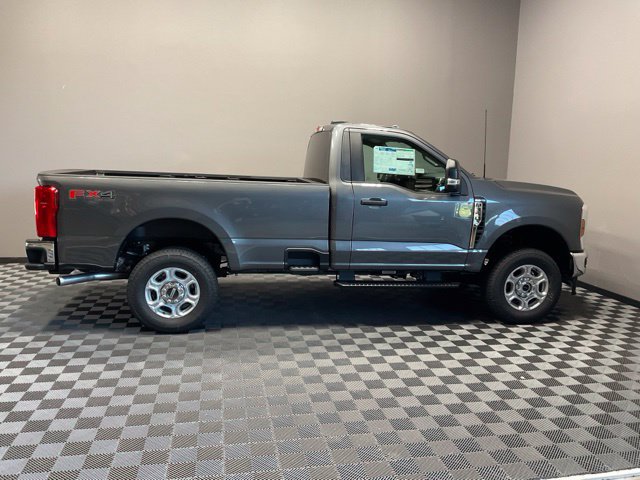 New 2026 Ford F350 XLT w/ FX4 Off-Road Package AWD/4WD image 7