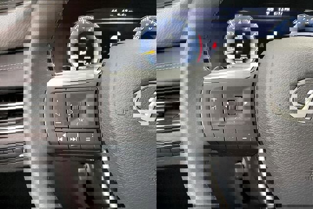 Certified 2025 INFINITI QX60 Luxe image 24