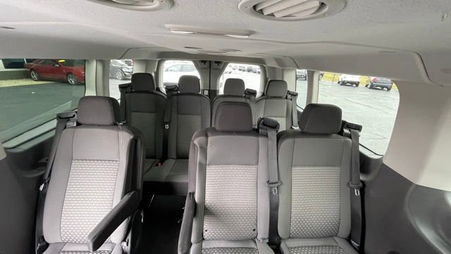 Used 2023 Ford Transit 350 XLT RWD image 9