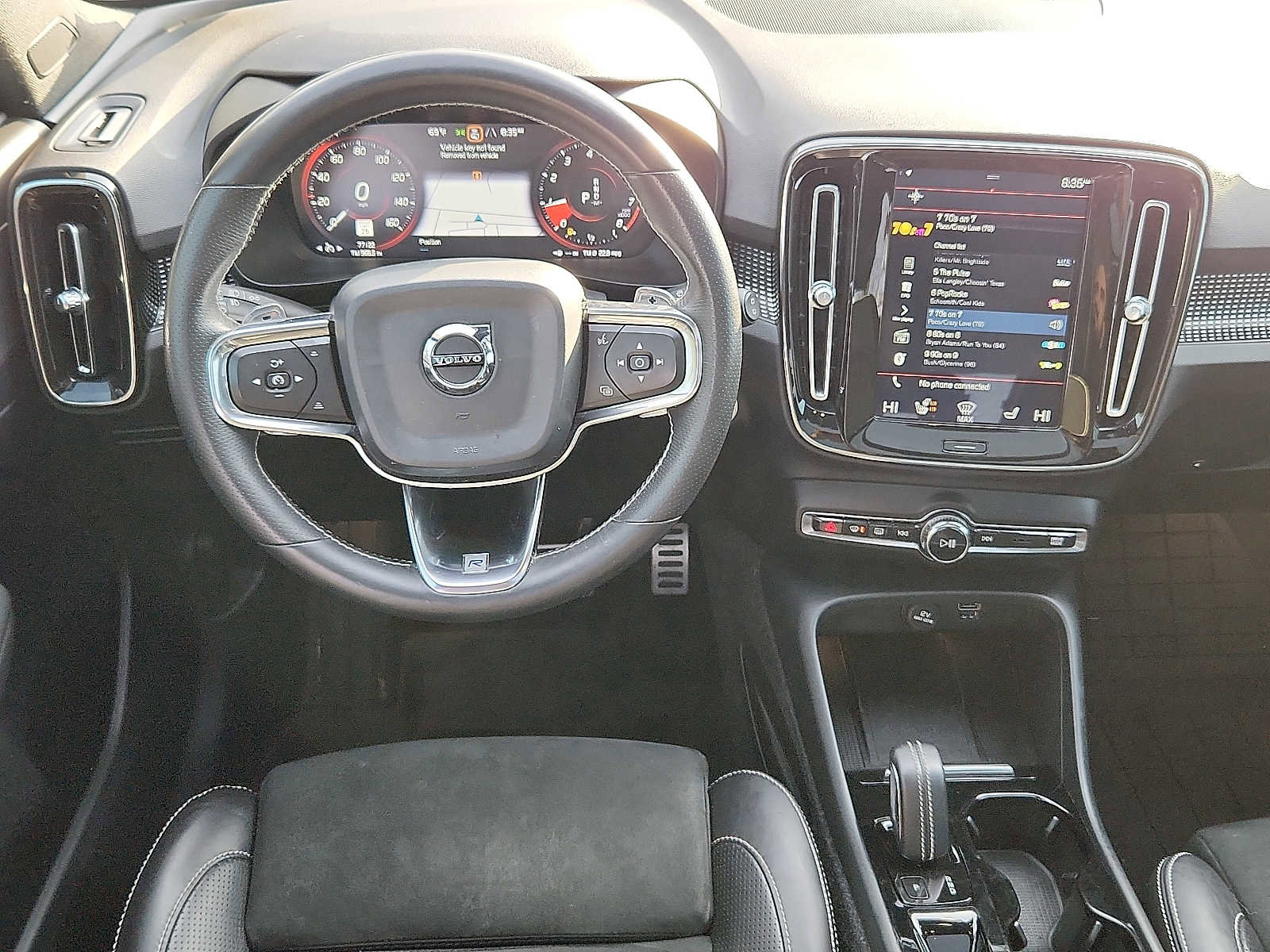 Used 2020 Volvo XC40 T5 R-Design w/ Protection Package Premier image 11