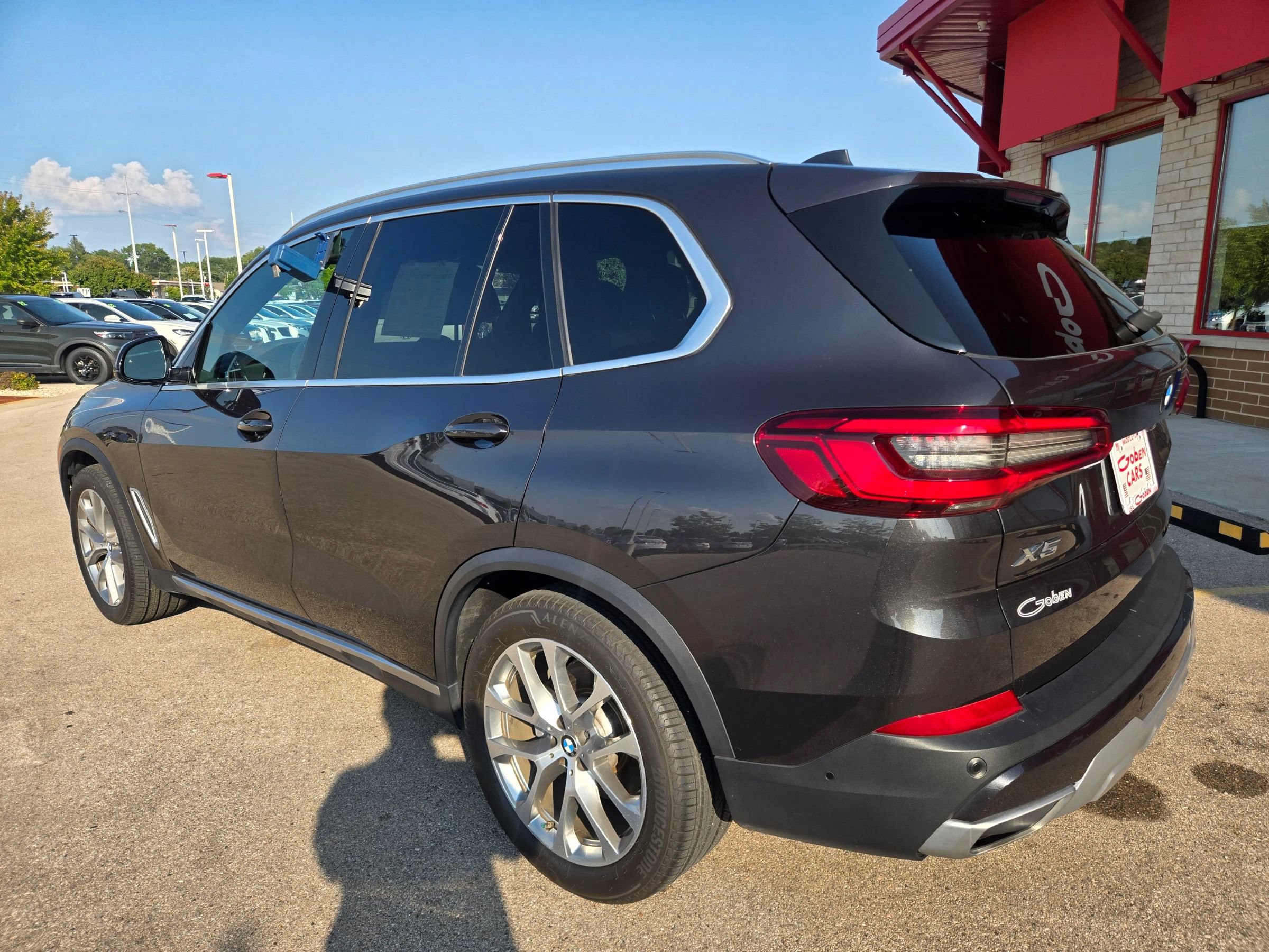 Used 2020 BMW X5 xDrive40i w/ Convenience Package AWD/4WD image 6