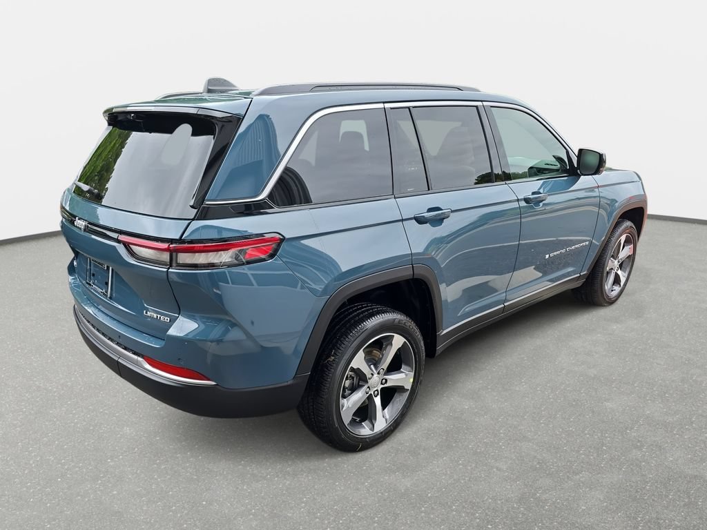New 2026 Jeep Grand Cherokee Limited w/ Luxury Tech Group II AWD/4WD image 5
