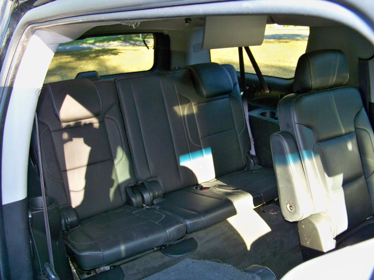 Used 2015 Chevrolet Suburban LTZ image 20