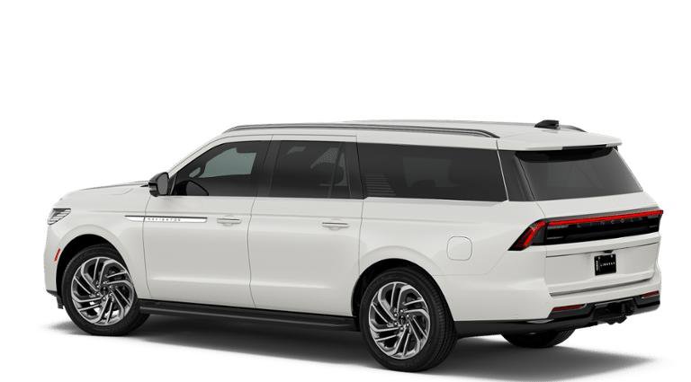 New 2026 Lincoln Navigator L Premier AWD/4WD image 25