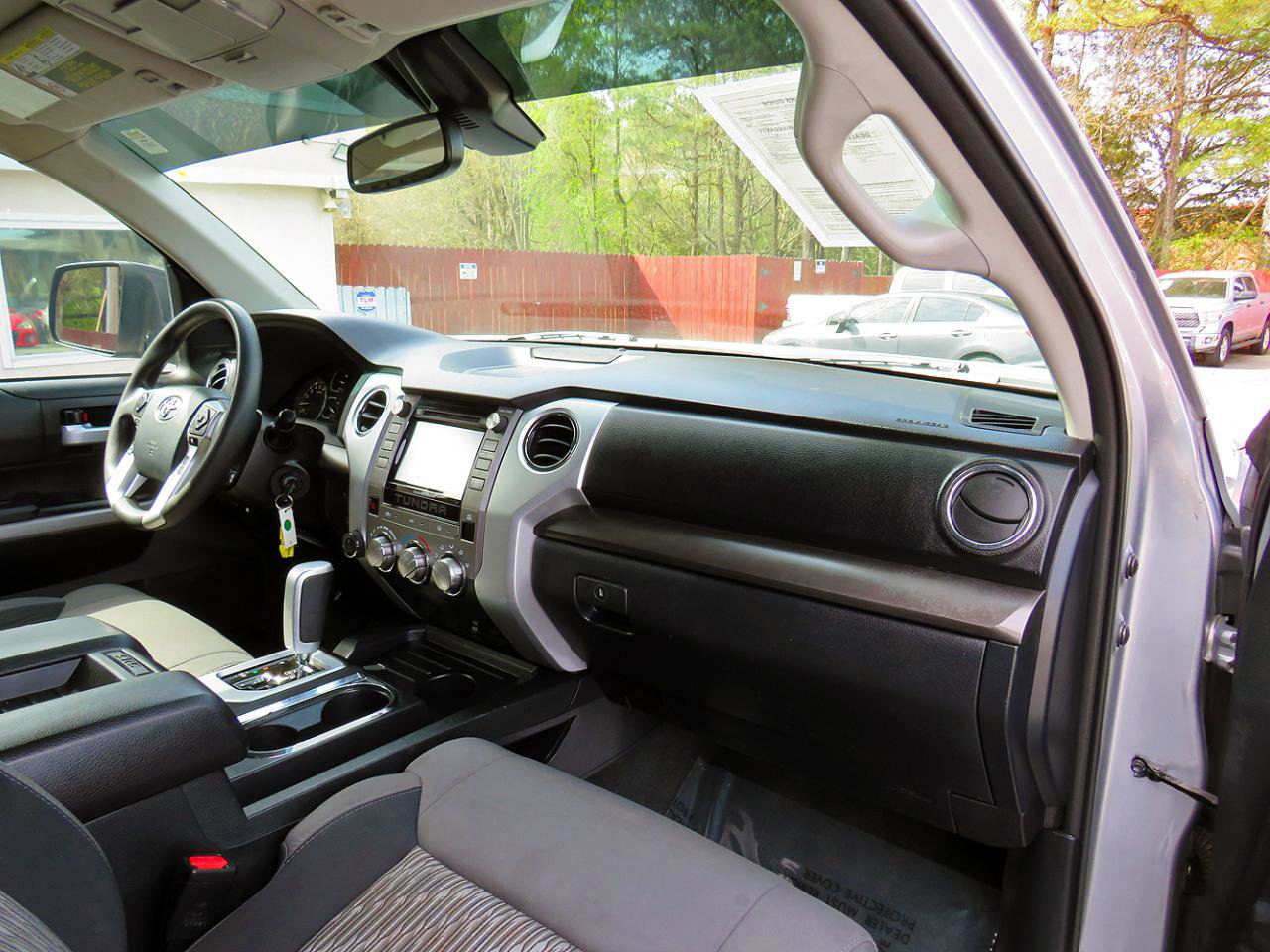 Used 2019 Toyota Tundra SR5 w/ SR5 Upgrade Package image 16