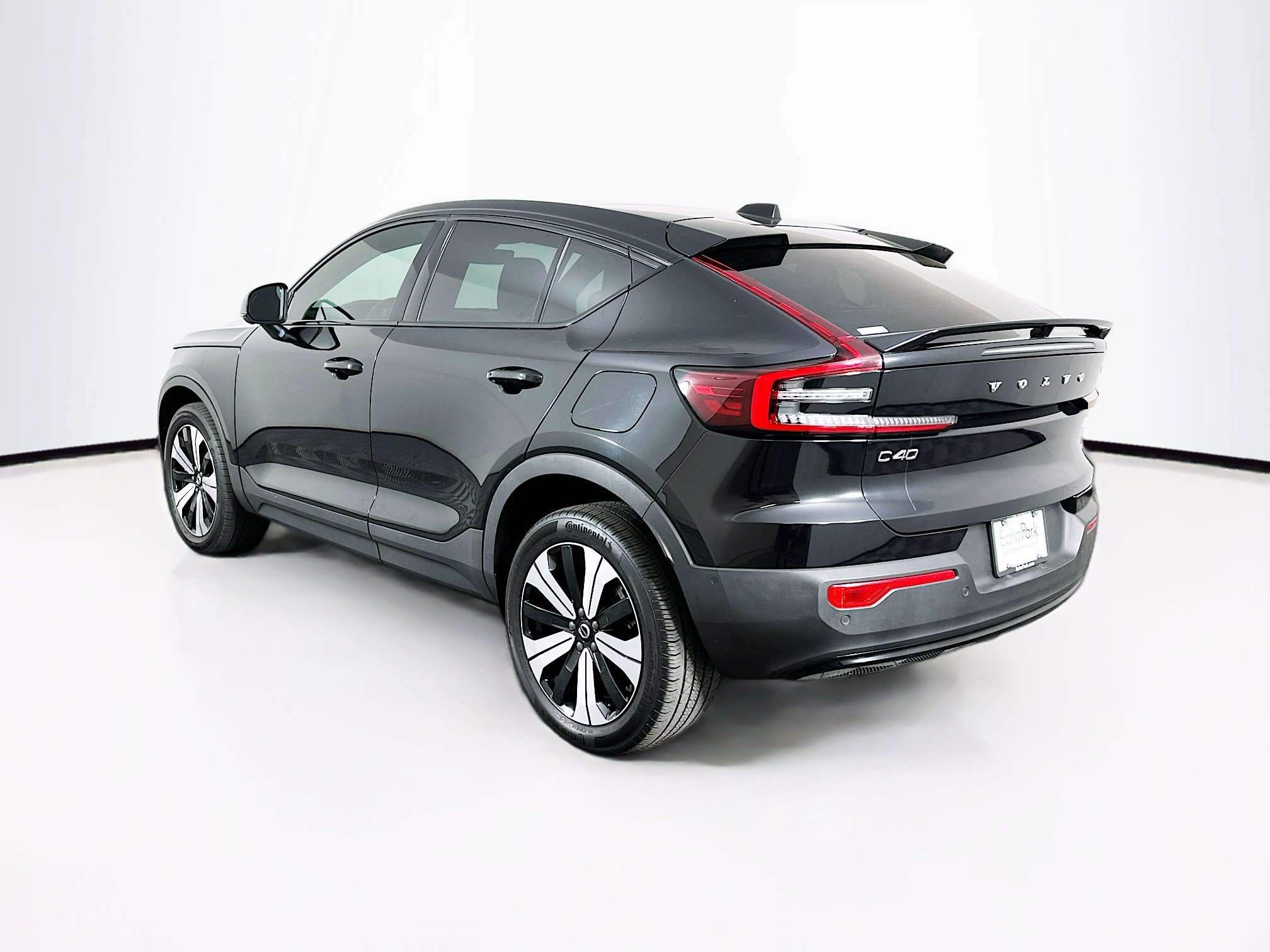 Used 2023 Volvo C40 P8 Recharge Plus AWD/4WD image 5