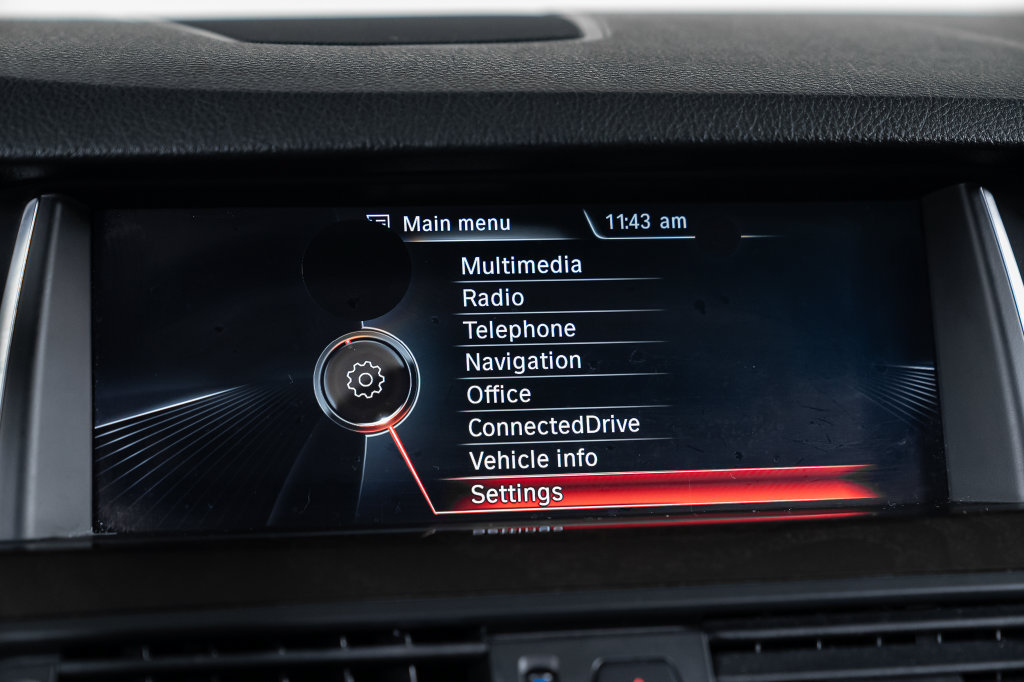 Used 2016 BMW 528i Sedan RWD image 29