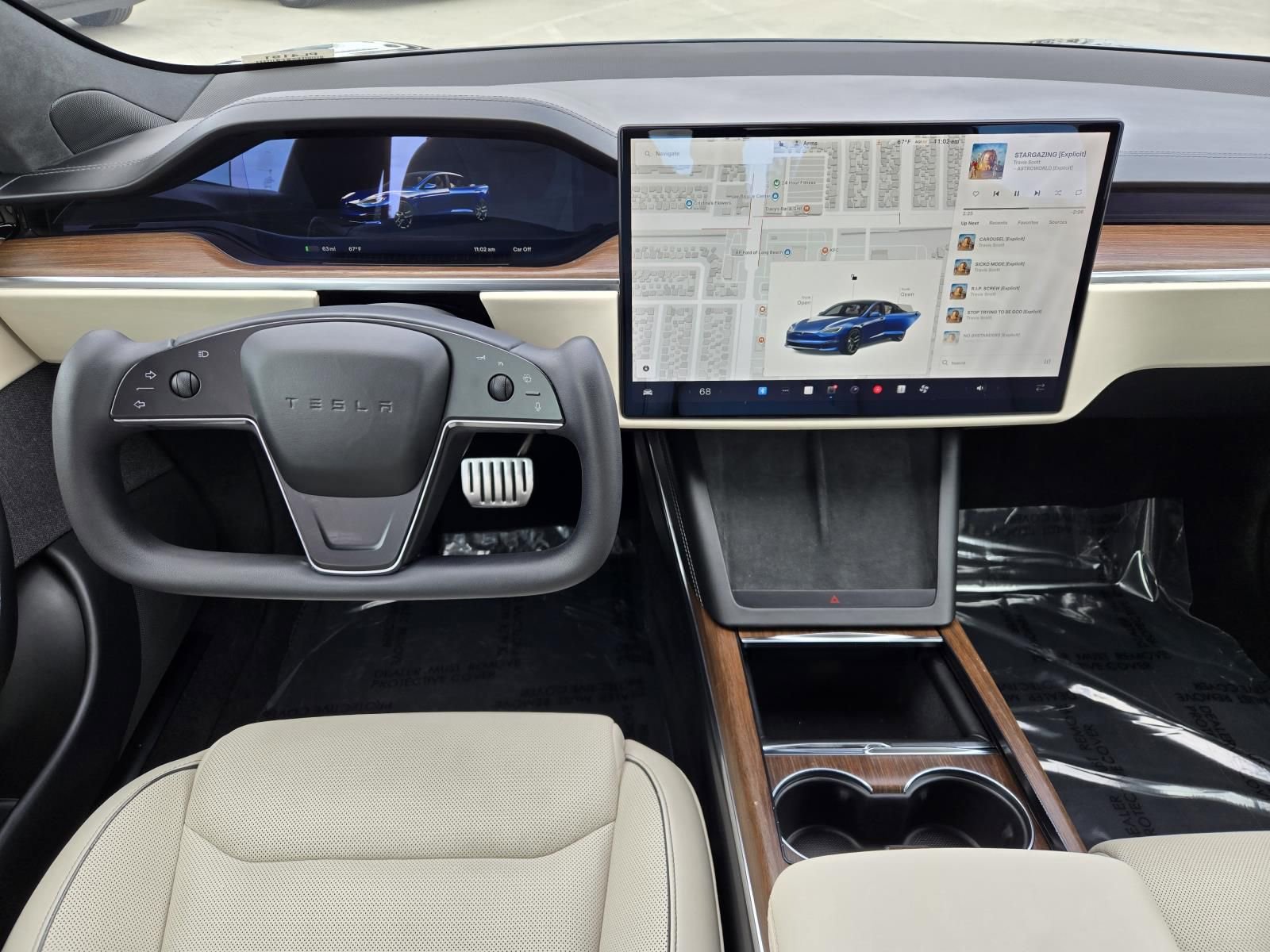 Used 2021 Tesla Model S Plaid image 8