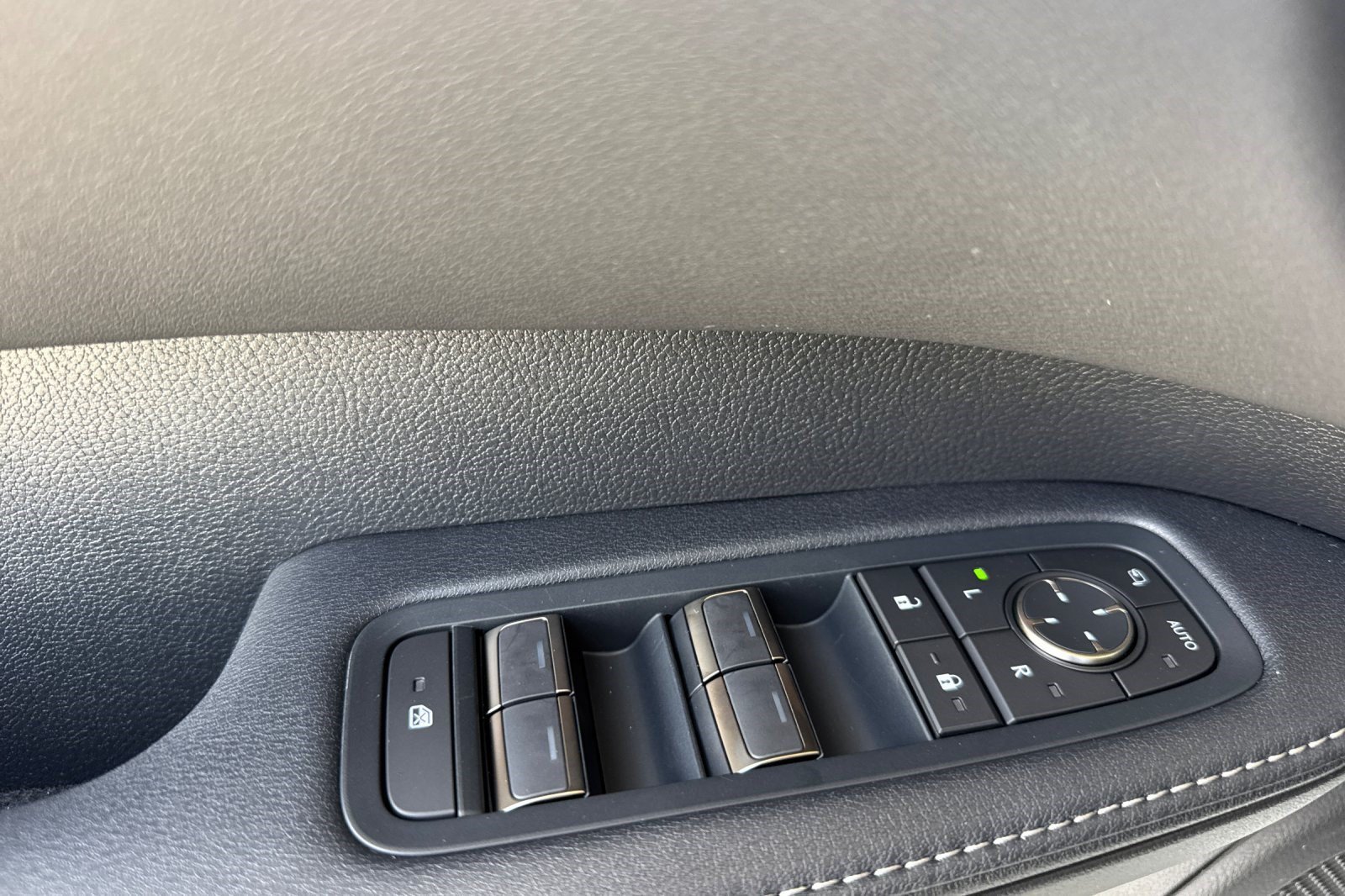 New 2026 Lexus RX 350 FWD image 13