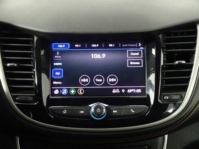 Used 2020 Chevrolet Trax LT w/ LT Convenience Package image 30